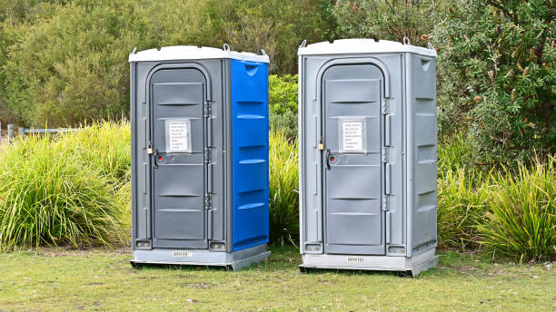 Best Standard Portable Toilet Rental  in Great Neck, NY
